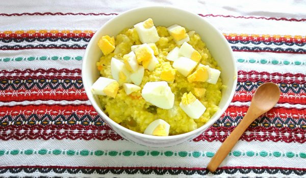 Просо с карфиол и варени яйца