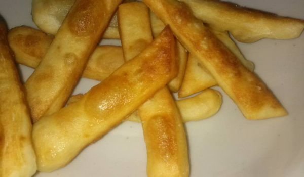 Пръчици със сирене и кашкавал