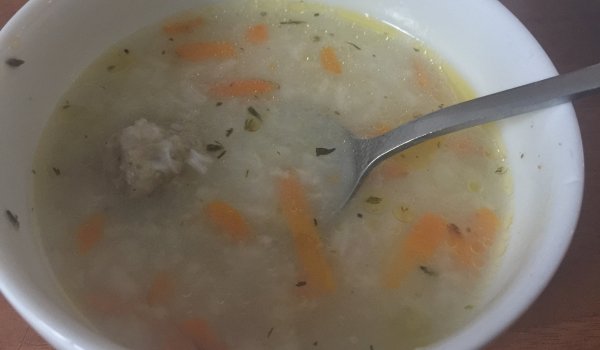 Пуешка Супа топчета