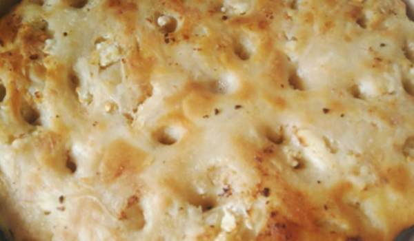 Пухкав тутманик със сирене