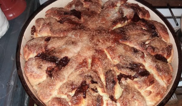 Пухкава пита с изненада