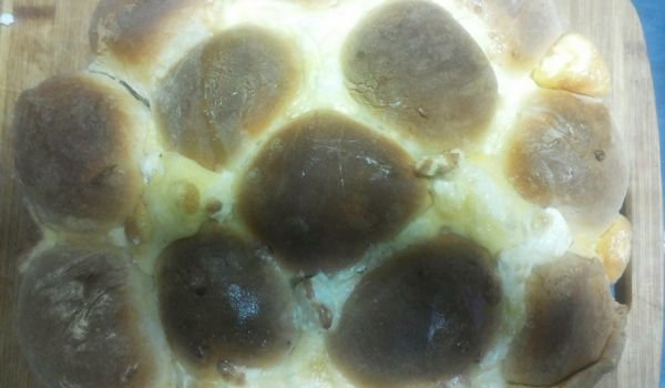 Пухкава пита със сирене и яйца