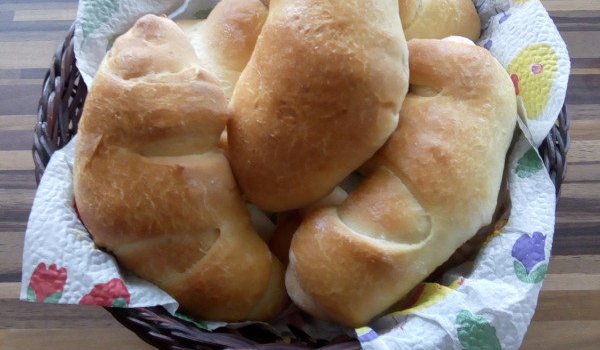 Пухкави кифлички със сода и мая