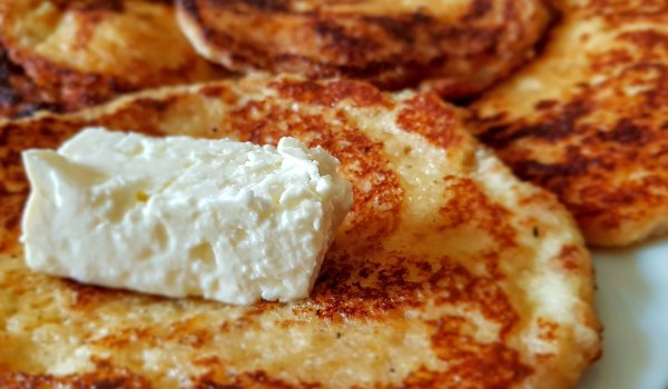 Пухкави палачинки от хляб