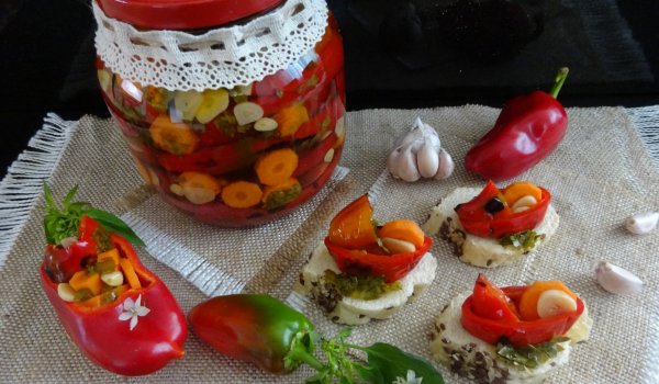 Пукани пиперки с божествена марината