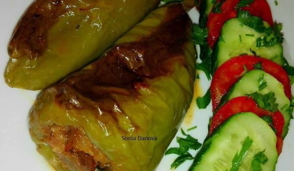 Пълнени чушки по ловджийски