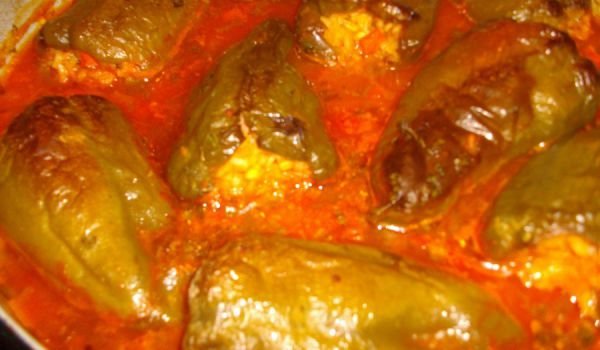 Пълнени чушки с ориз и жито