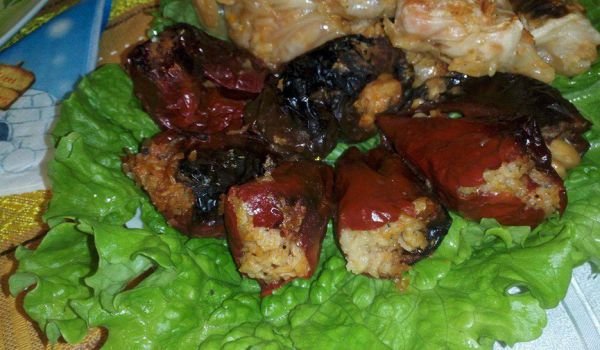 Пълнени чушки с ориз и стафиди за Бъдни вечер