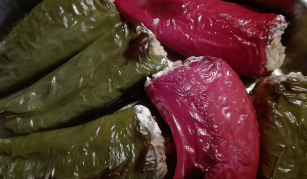 Пълнени чушки с тиквички