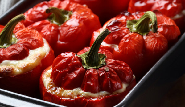 Пълнени чушки с царевица