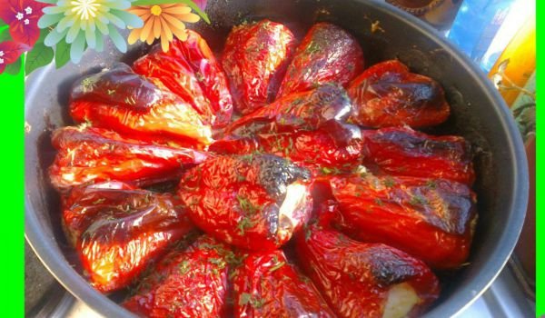 Пълнени чушки със сирене и още нещо