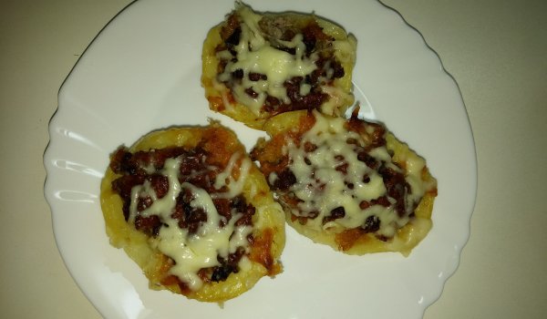 Пълнени Картофи с Кайма и Гъби