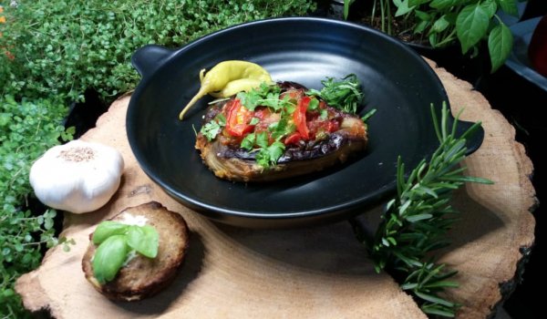 Пълнени патладжани Имамбаялдъ