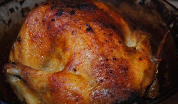 Пълнено пиле с ябълки