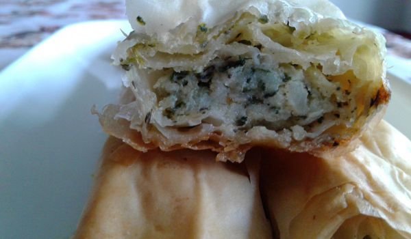 Пурички с картофи, извара и спанак