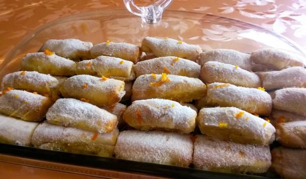 Пурички с портокалови кори