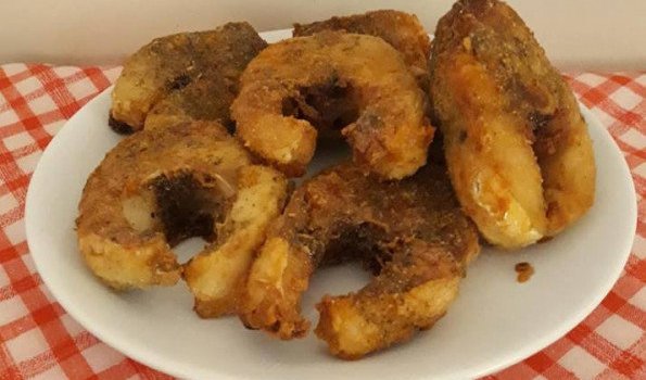 Пържена бяла риба с ароматна коричка