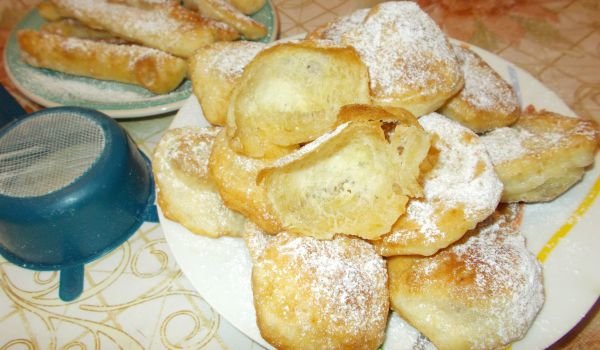 Пържени бухти Балони