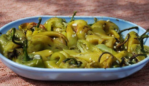 Пържени чушки с млечен сос