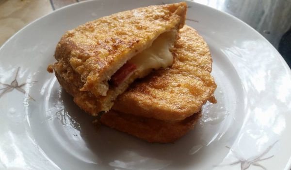 Пържени филийки с плънка