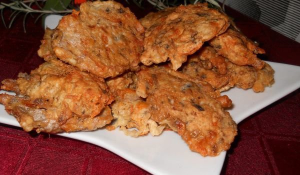 Пържени хапки от пиле и гъби