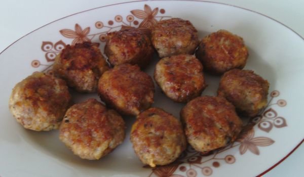 Пържени кюфтенца с маслини