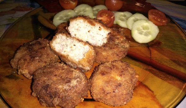 Пържени кюфтета с ориз и кашкавал