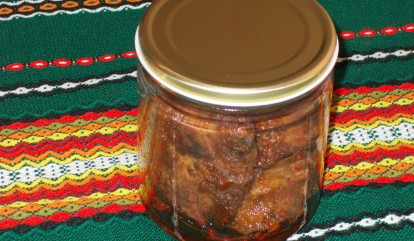 Пържени кюфтета в буркани