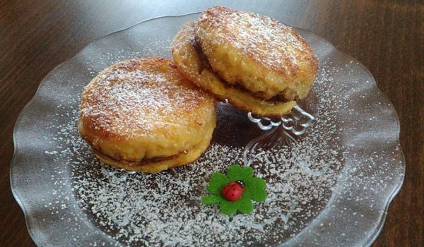 Пържени кръгчета с шоколад