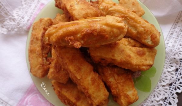 Пържени сиренки с прясно мляко и ракия