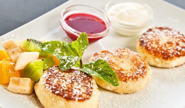 Пърженки с извара и банан