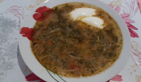 Пъстра пролетна супа