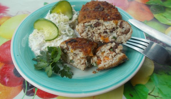 Разкошни кюфтета по средиземноморски