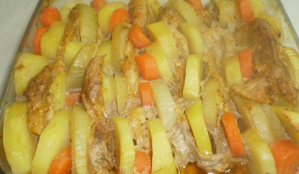Редено свинско с картофи