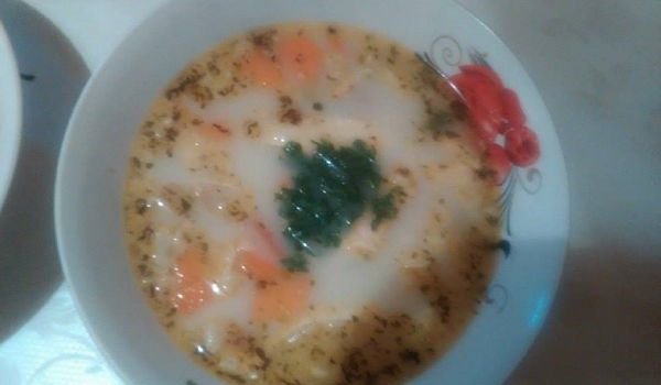 Рибена супа със сьомга