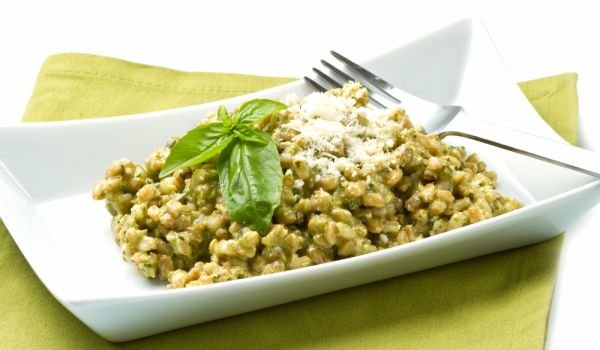 Ризото с пилешко месо и спанак