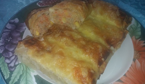 Рулца от кори за баница с кайма