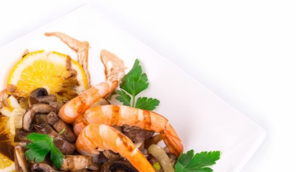 Салата от гъби и скариди