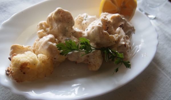 Салата от карфиол с майонеза