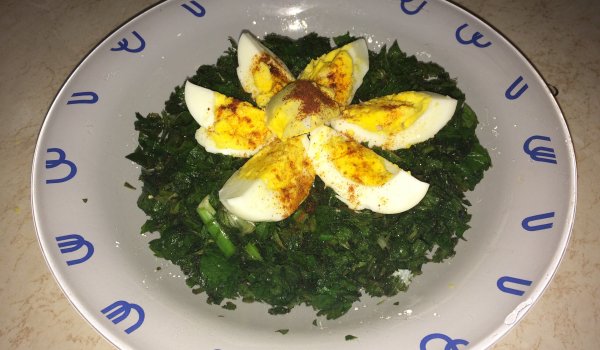 Салата от коприва