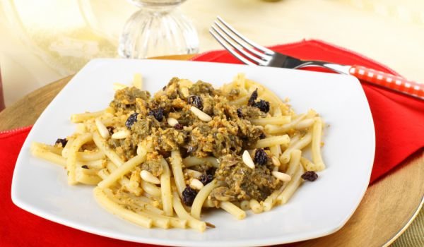 Салата от сардини и макарони
