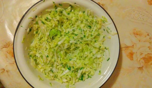 Салата с китайско зеле