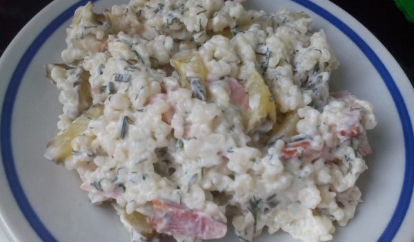 Салата с кускус и шунка