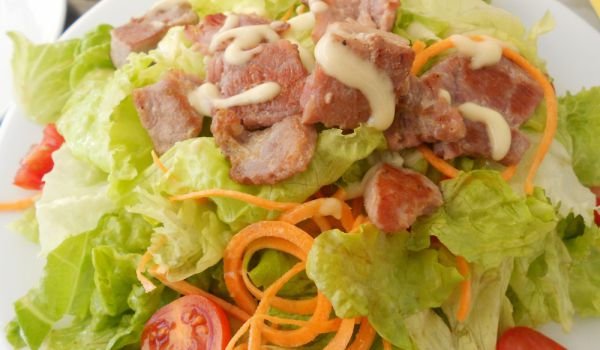 Салата с морски дарове