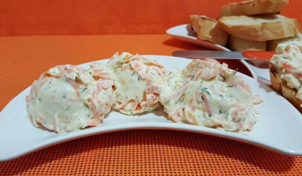 Салата с пържени моркови