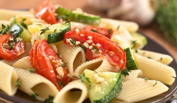 Салата със зукини