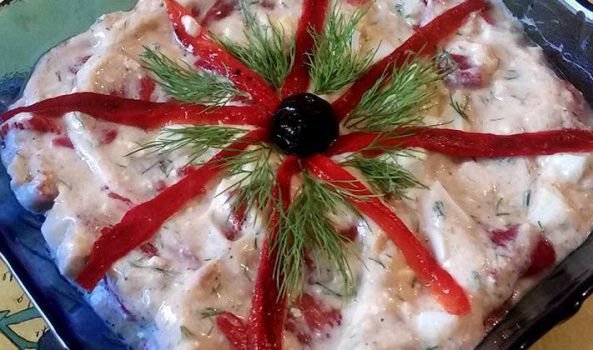 Салата Топеница с чушки и чесън