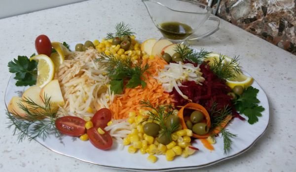 Салата Витамина с кълнове