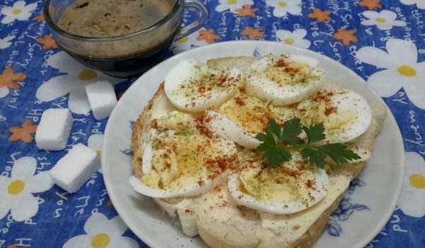 Сандвичи с варени яйца