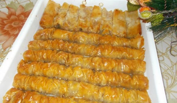 Саралия с готови кори
